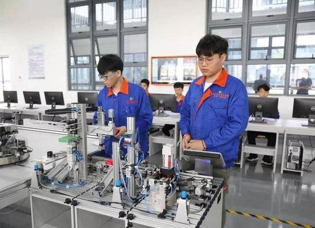 上職校的學生迷惑和苦悶?職業教育如何破局? 上職校的學生迷惑和苦悶?職業教育如何破局?